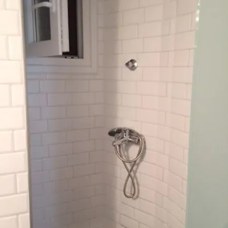 Sarakina アパート ラリサ