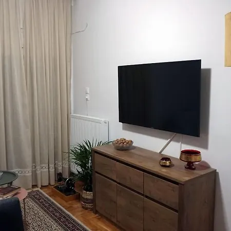 Sarakina * Larissa
