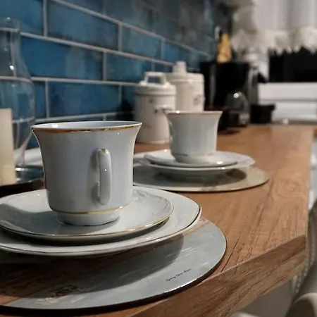 アパート Sarakina *